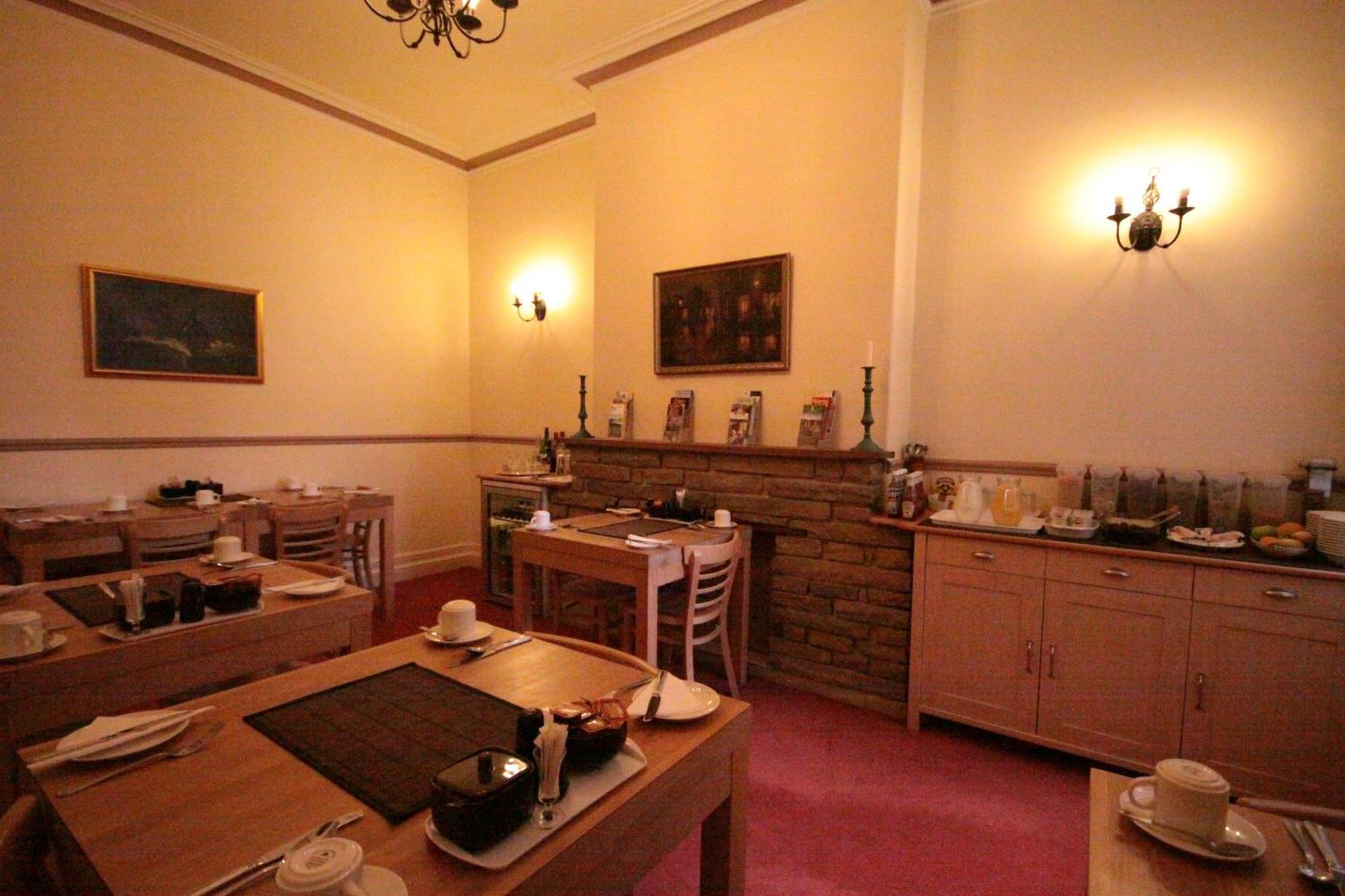 The Dales Bed & Breakfast ฮาร์โรเกต ภายนอก รูปภาพ